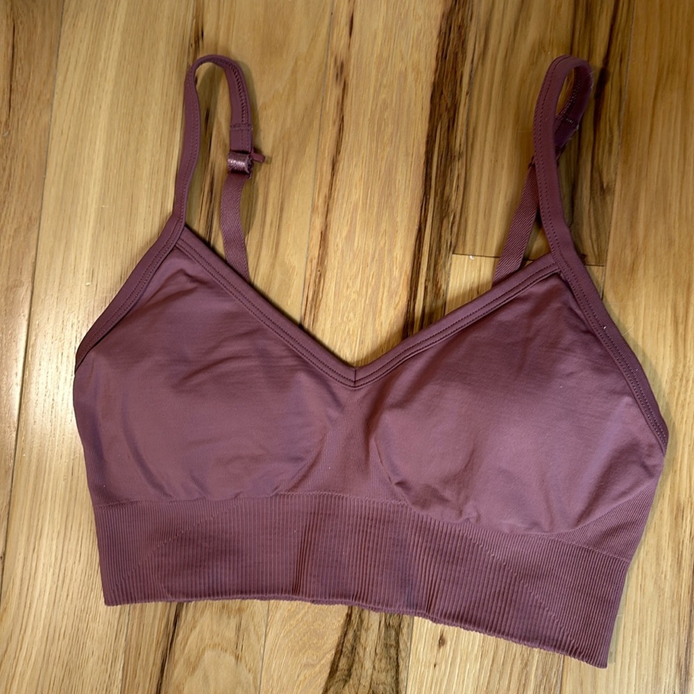 EUC Lululemon long line bra size 6